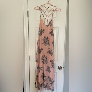 Lovestitch Odelia Floral Dress in Pink. Small.